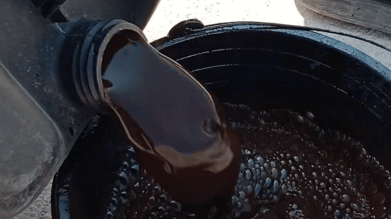 Aspal Cair untuk Dak Bocor: Solusi Waterproofing Efektif & Tahan Lama