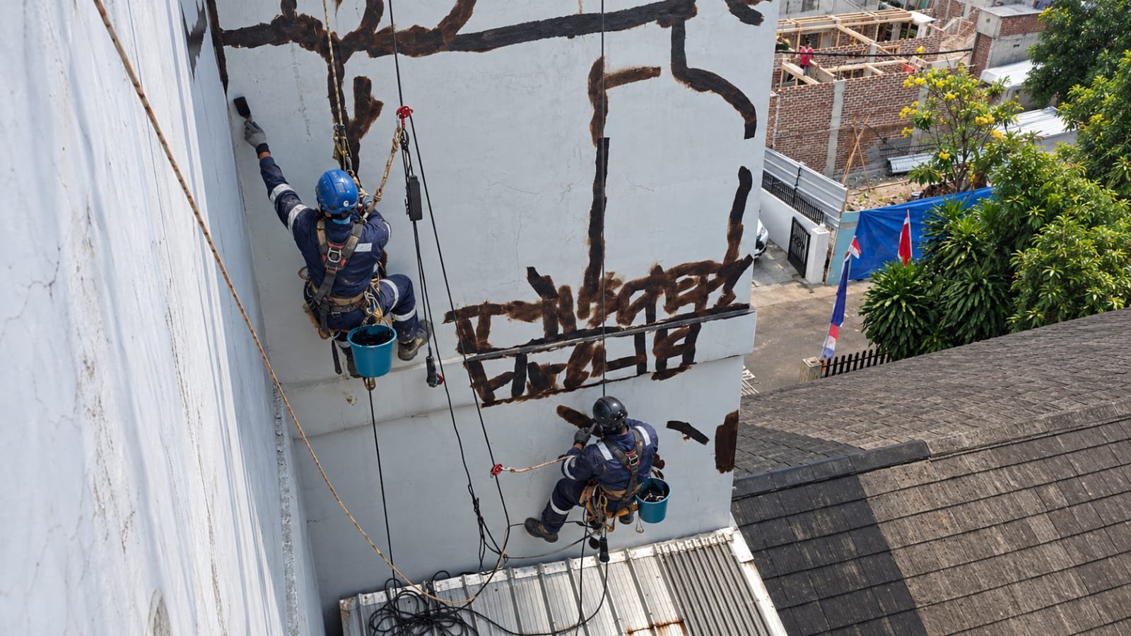 Dokumentasi Waterproofing Dinding Cisokan - Aspal Mitra Solusi