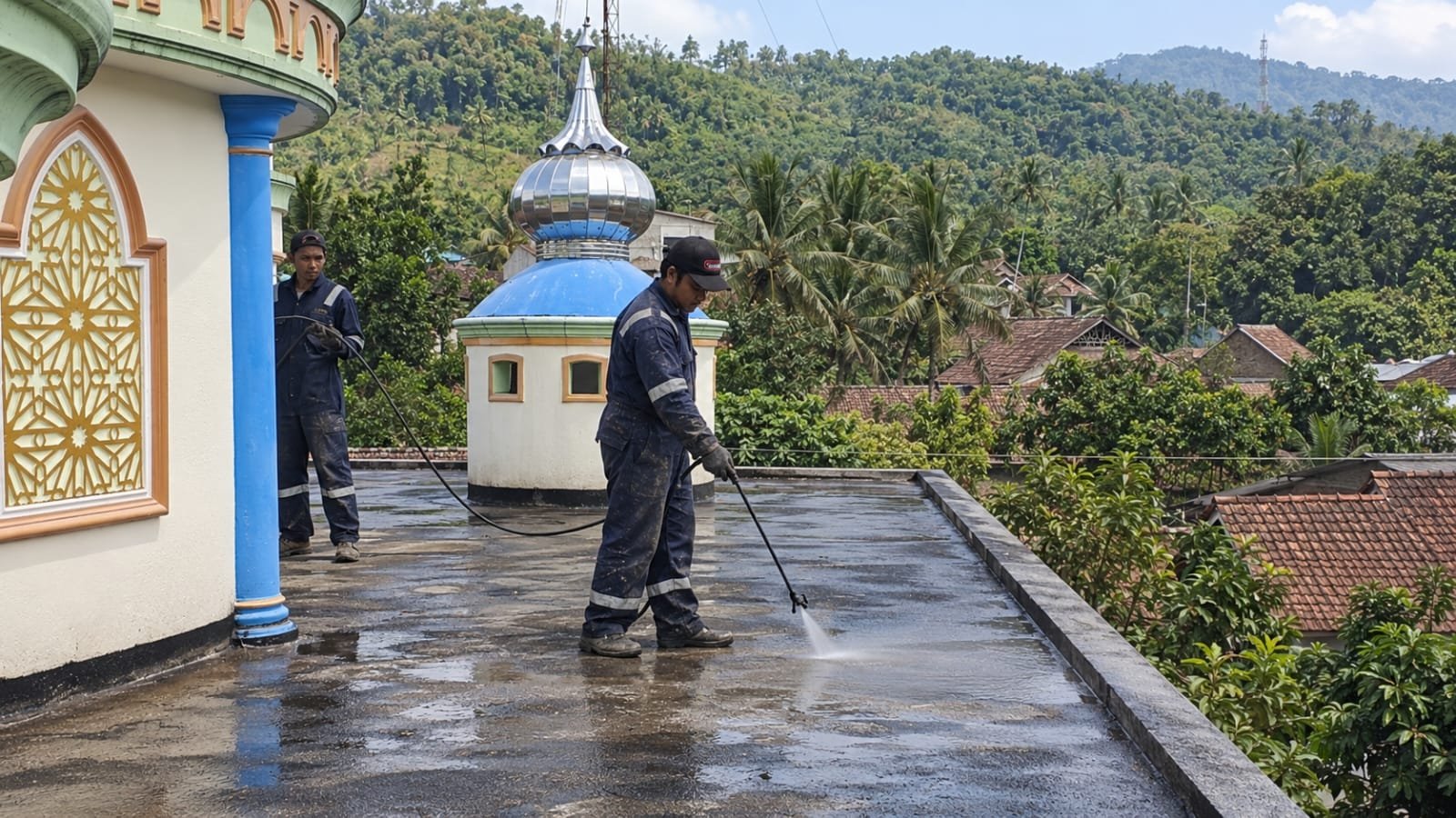 Dokumentasi waterproofing Dak Masjid Brebes - Aspal Mitra Solusi